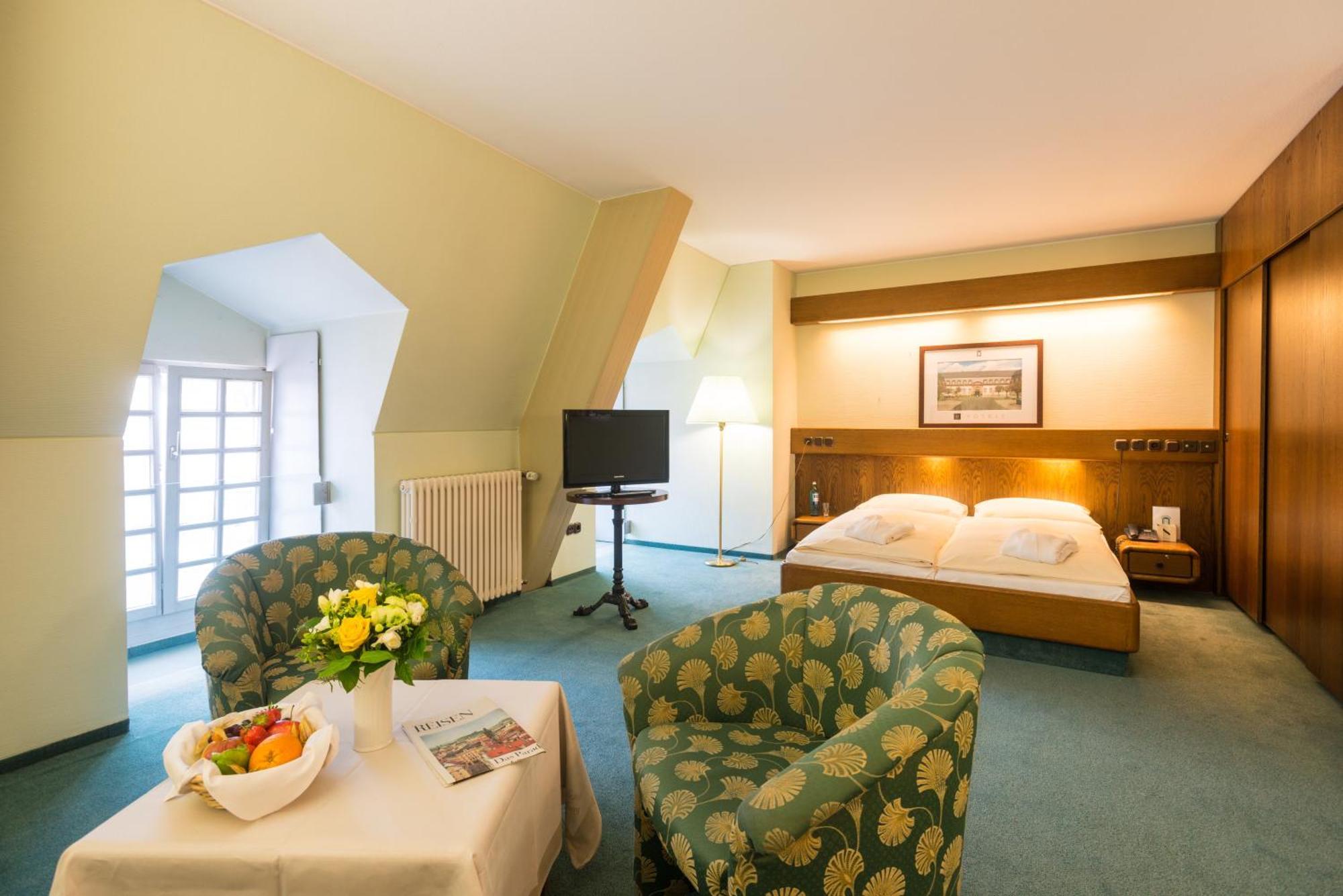 Schlosshotel Weilbourg Extérieur photo