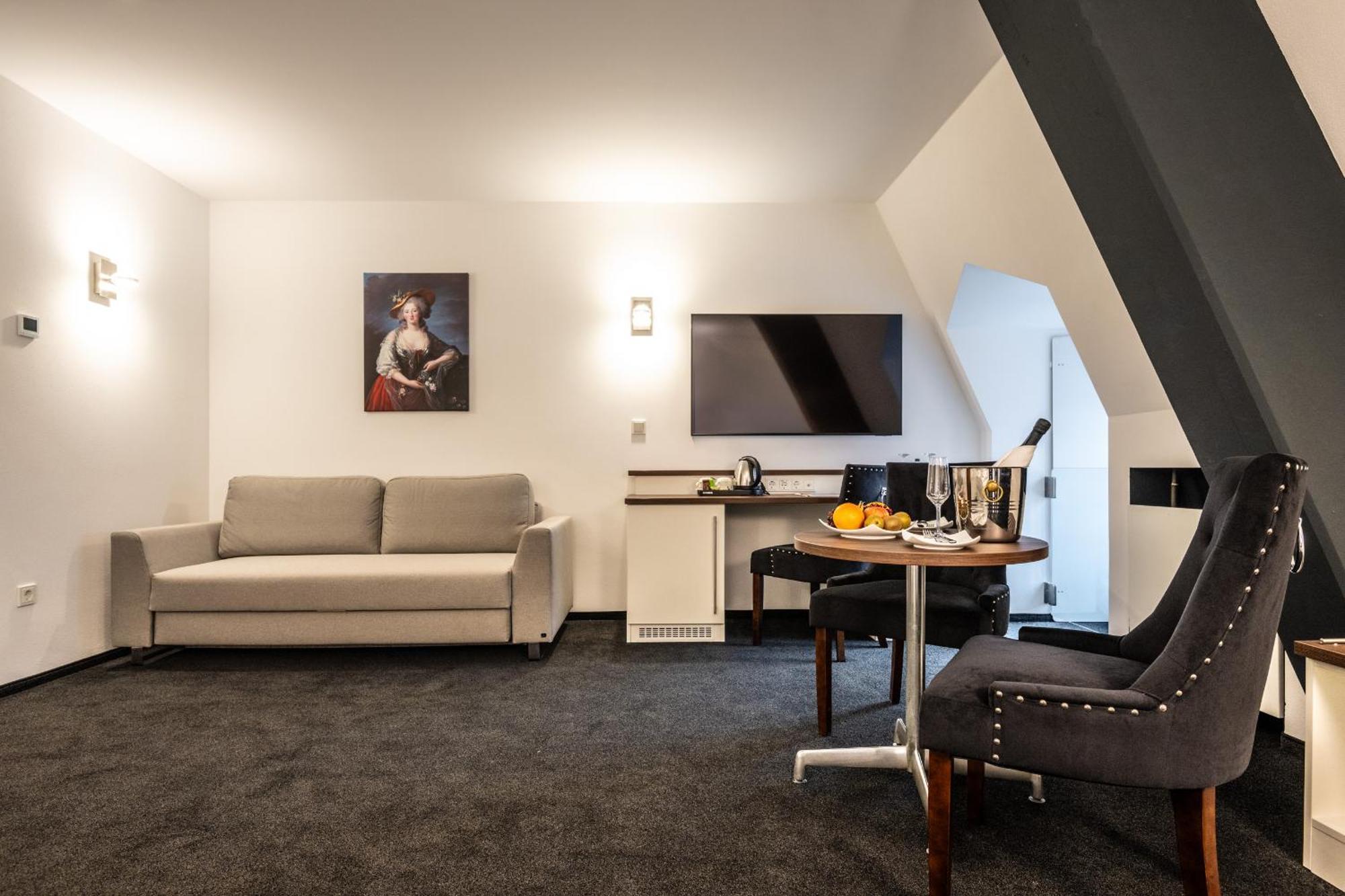 Schlosshotel Weilbourg Extérieur photo